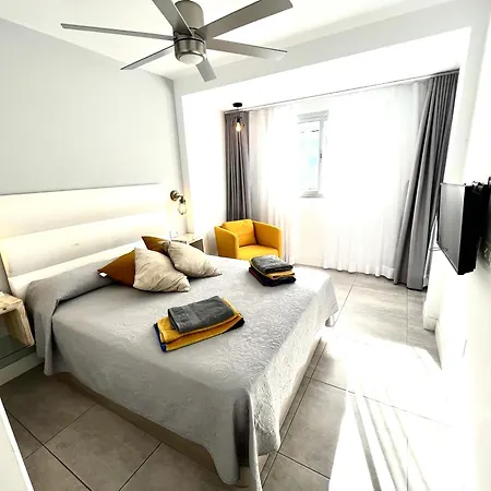 Apartment Cozy Flat With Amazing Roof In Corralejo